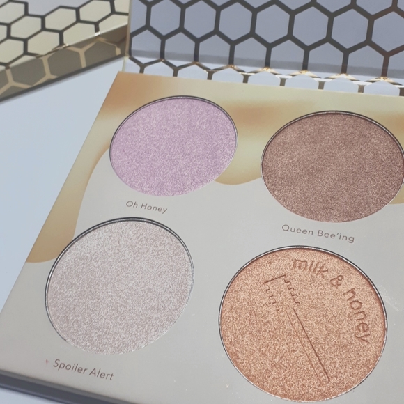 BNIB Beauty bakerie milk and honey highlighter palette - Picture 2 of 2